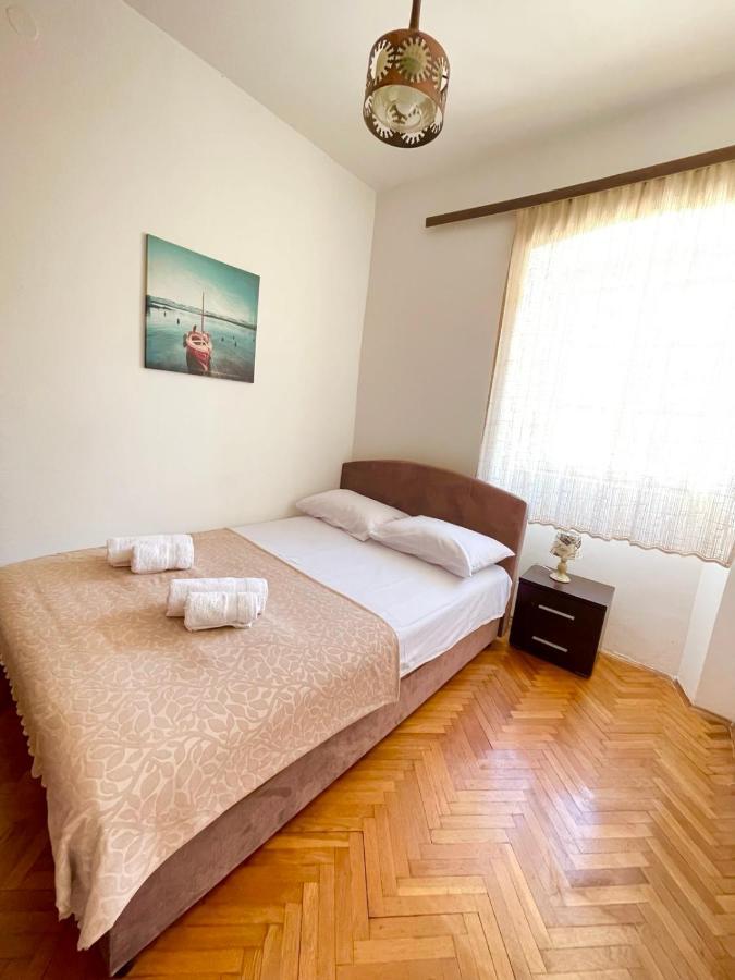 Old Town Heart Apartment โกตอร์ ภายนอก รูปภาพ